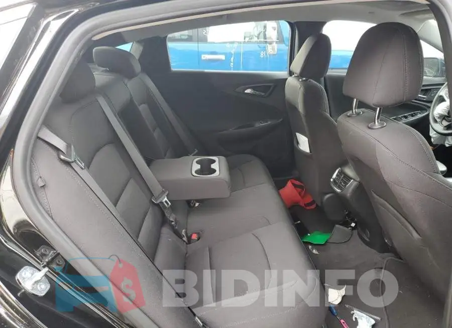 1G1ZD5ST4LF017197 Photo# 10