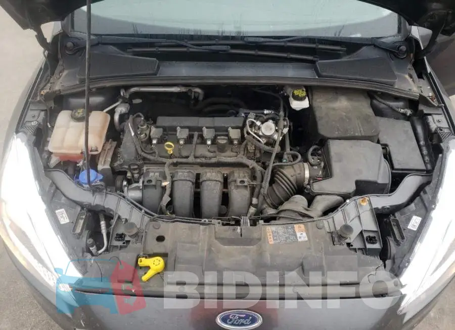 1FADP3E27JL302321 Photo# 11