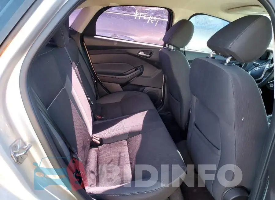 1FADP3F25EL302306 Photo# 6