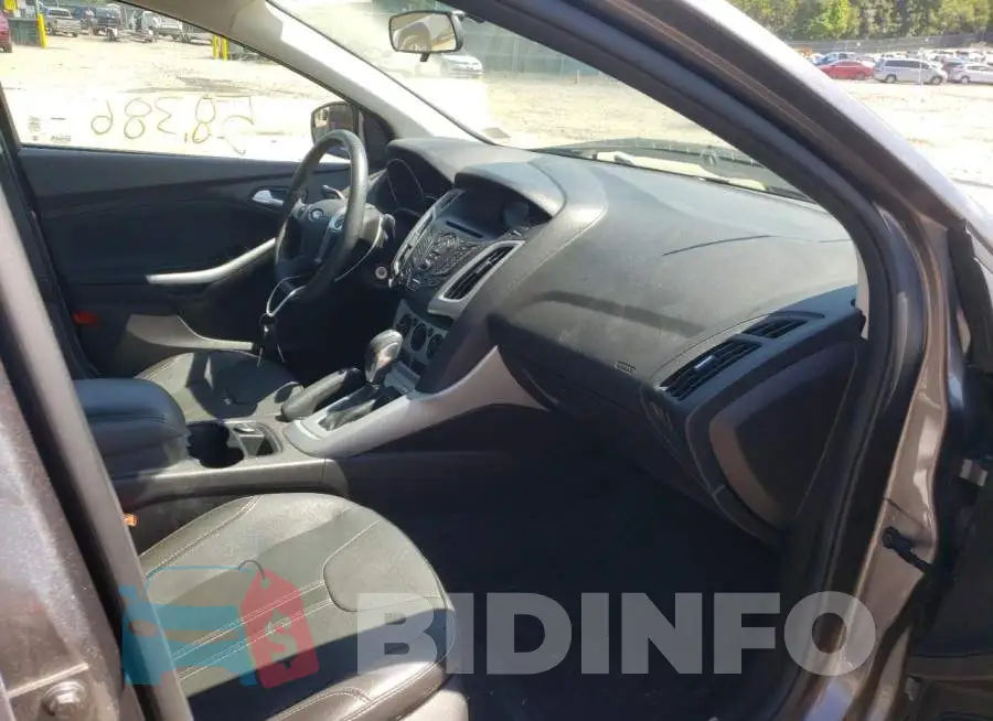 1FADP3F27EL226927 Photo# 5