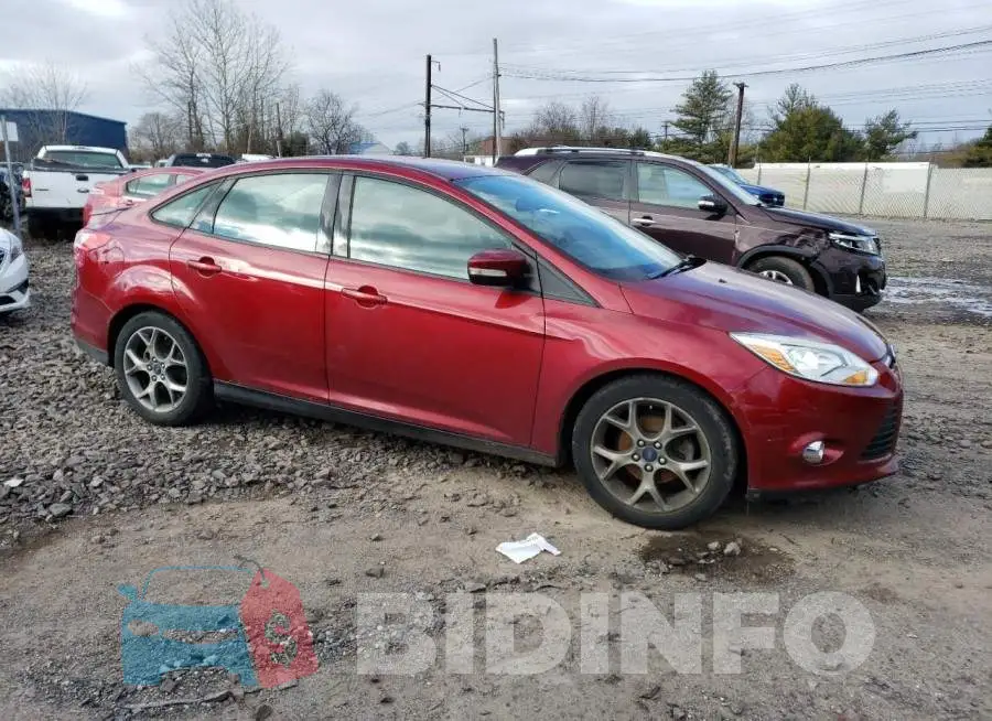 1FADP3F27EL257580 Photo# 4