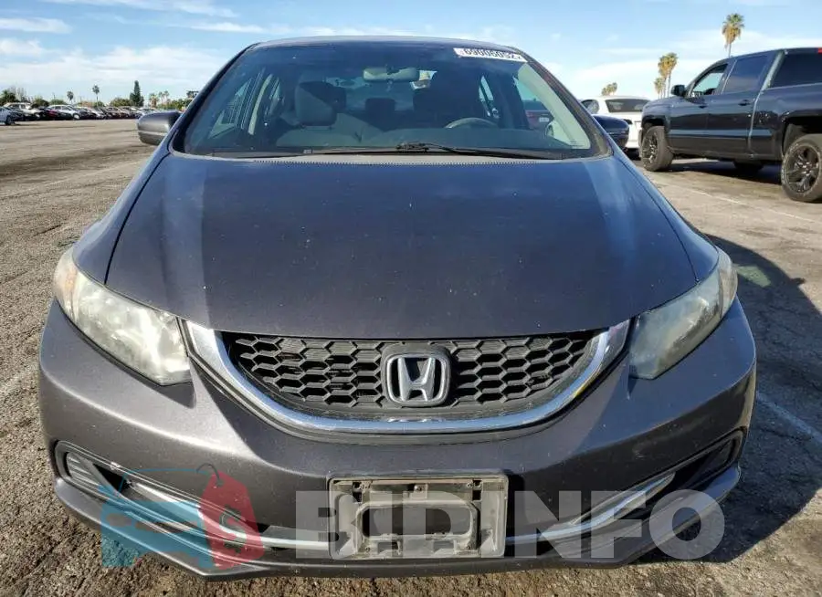 19XFB2F55EE225175 Photo# 5
