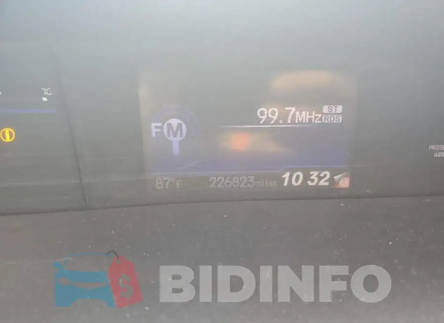 19XFB2F81EE059487 Photo# 8