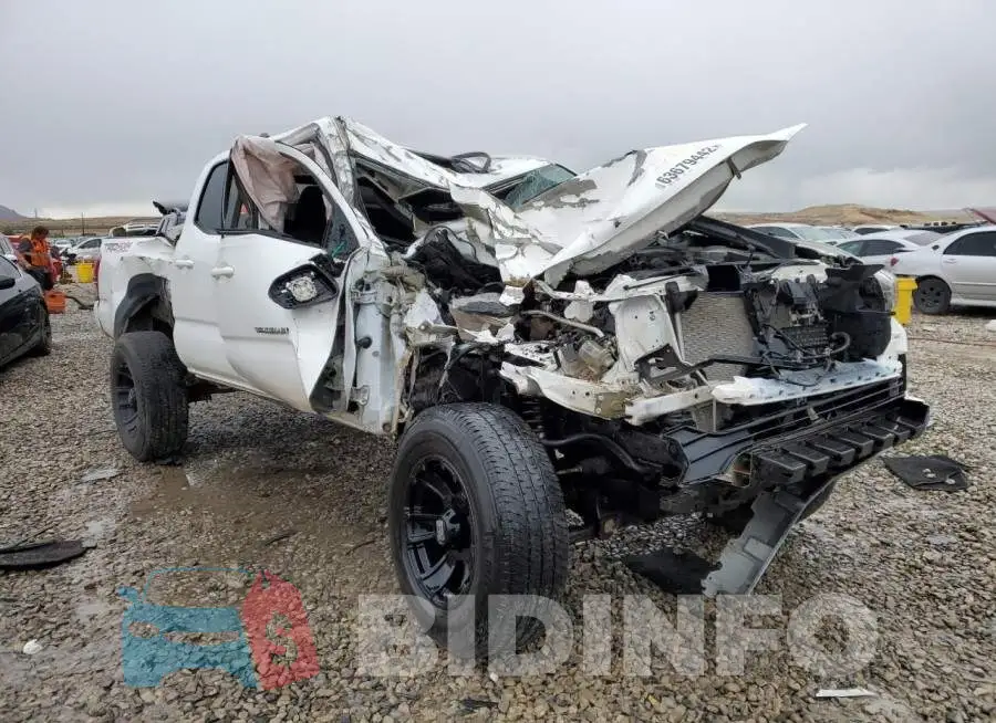 3TMCZ5AN8HM044458 Photo# 1