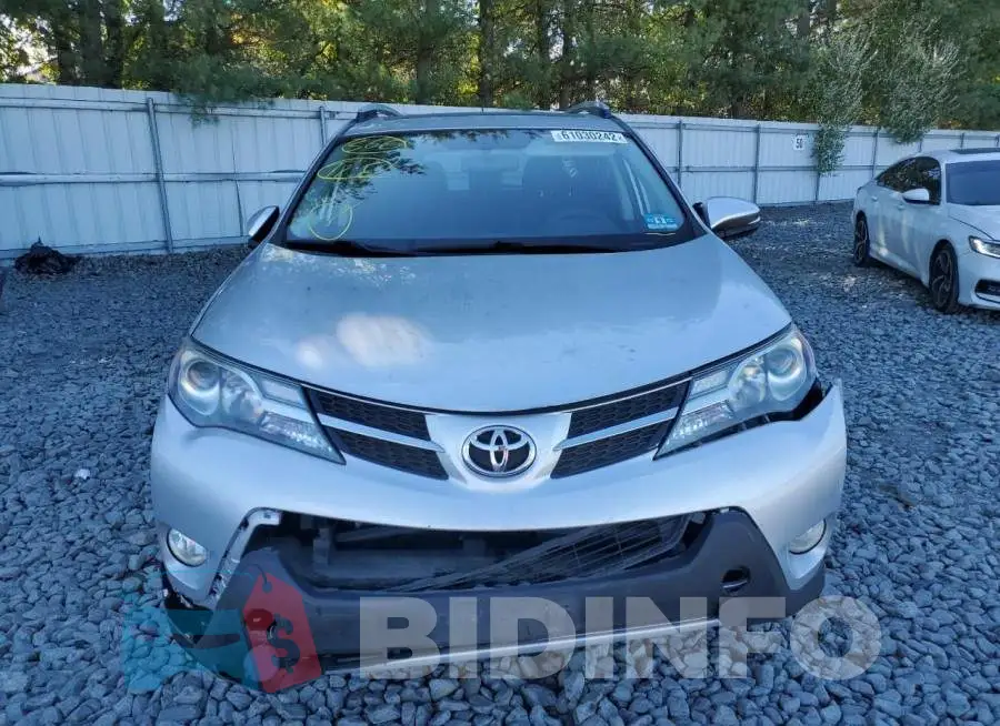 JTMRFREV4D5022722 Photo# 7