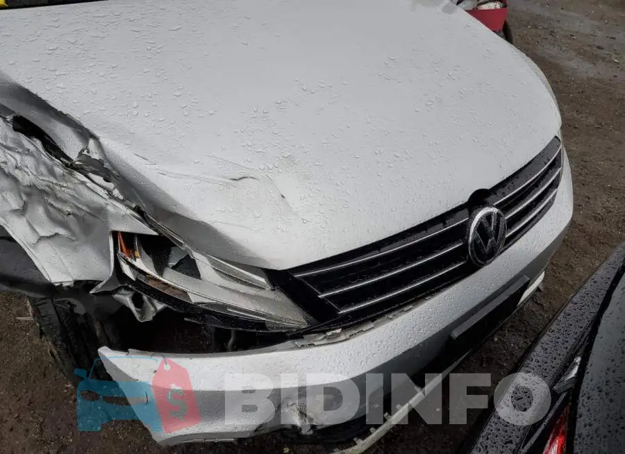 3VW1K7AJ7FM323124 Photo# 7