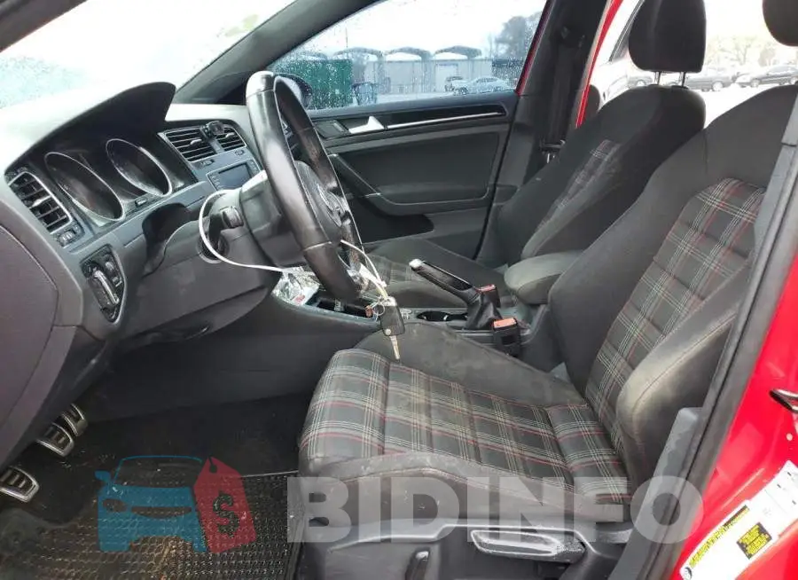 3VW5T7AU4HM006204 Photo# 7