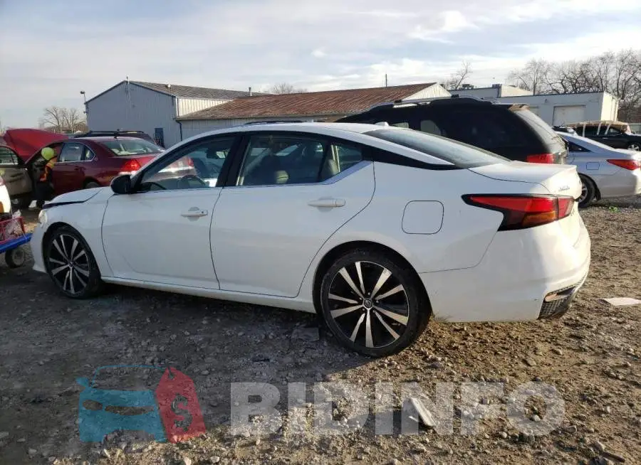 1N4BL4CV4MN370834 Photo# 2
