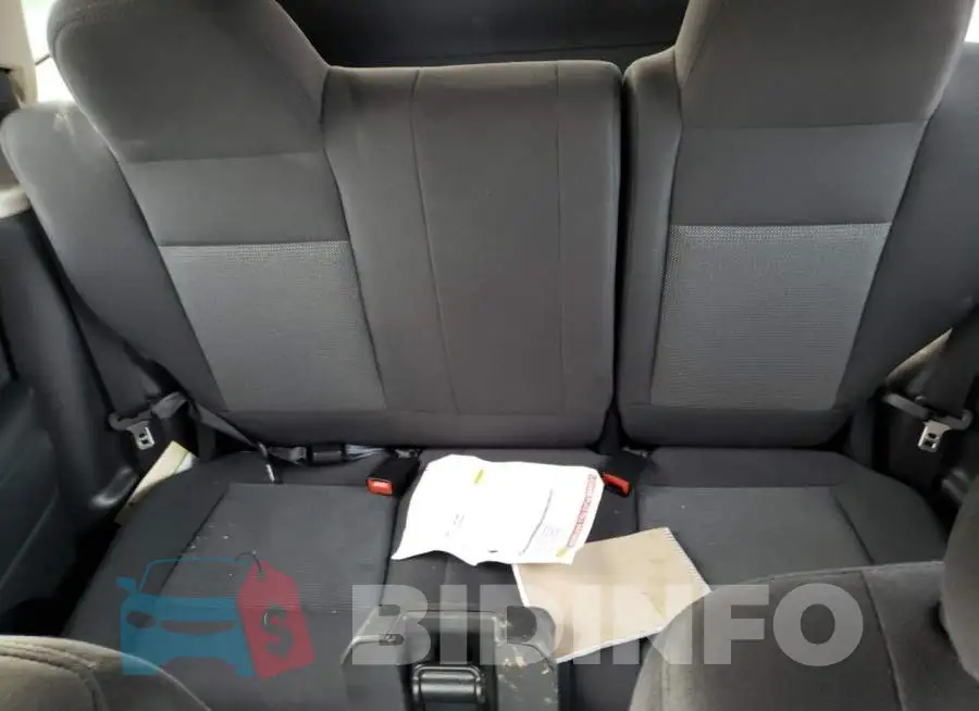 1C4NJRFB5ED744564 Photo# 10