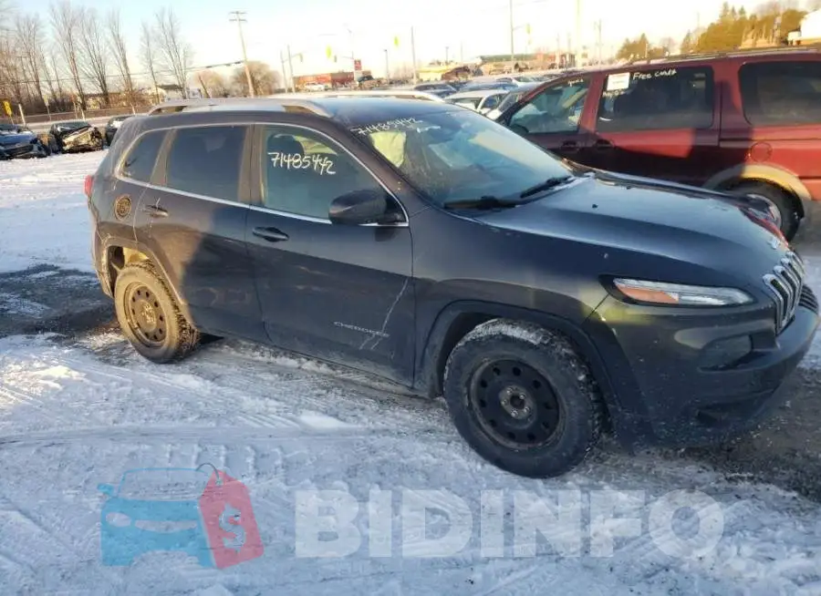 1C4PJLCB4EW139224 Photo# 4