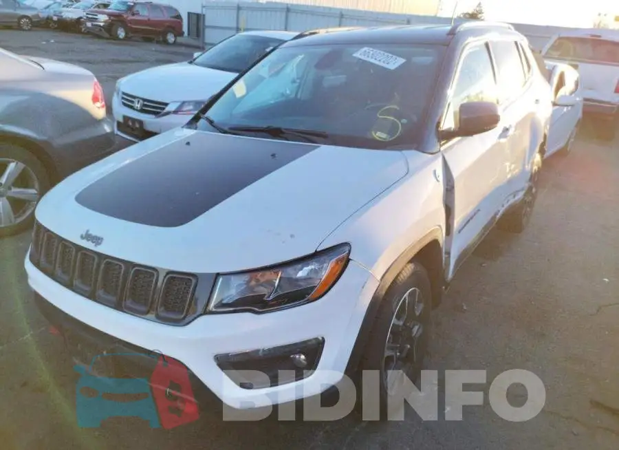 3C4NJDDB5LT177785 Photo# 2