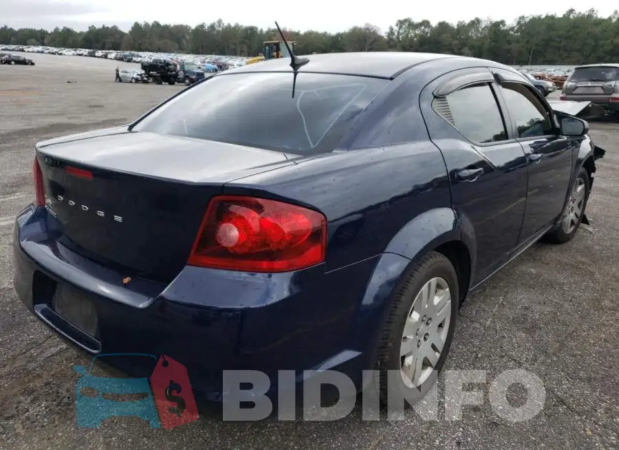 1C3CDZAB8DN755853 Photo# 3