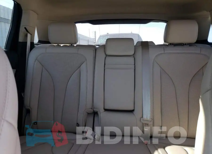 2LMPJ6LR2JBL35382 Photo# 10