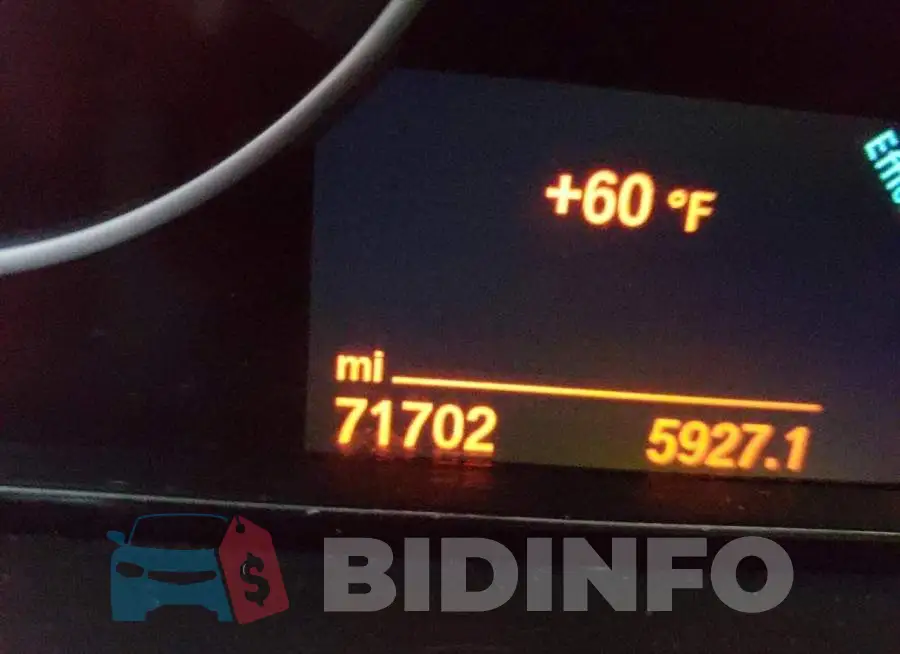 WBA3A5G58FNS91736 Photo# 8