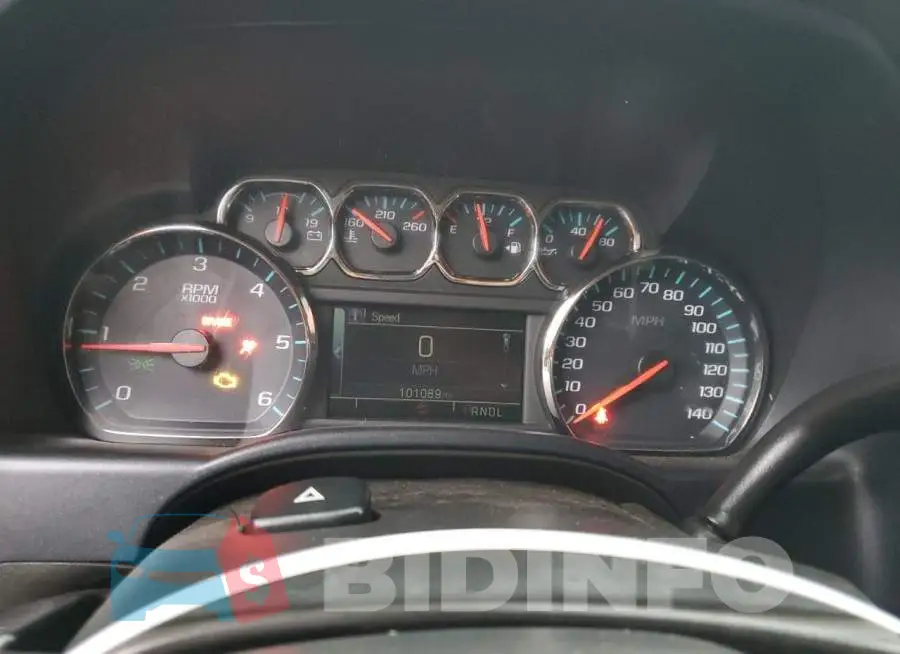 1GCRCREC3JZ381216 Photo# 9