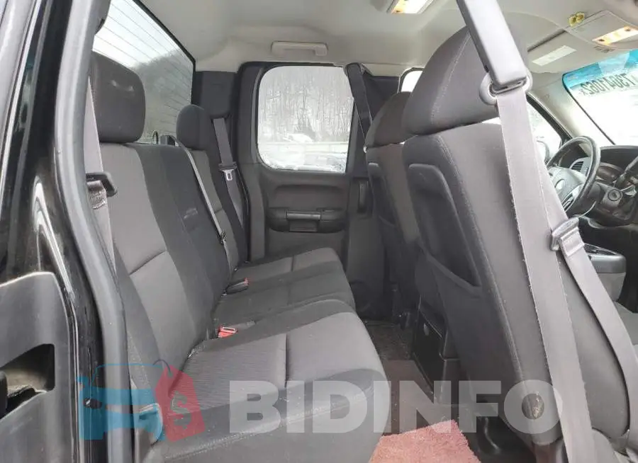 1GCRKSE72DZ346457 Photo# 10