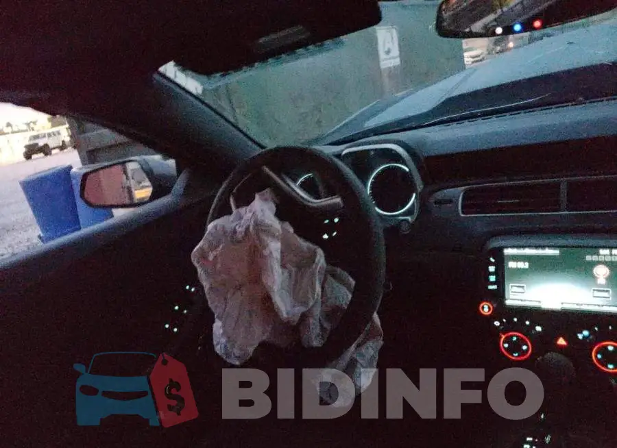 2G1FD3D30F9166174 Photo# 8