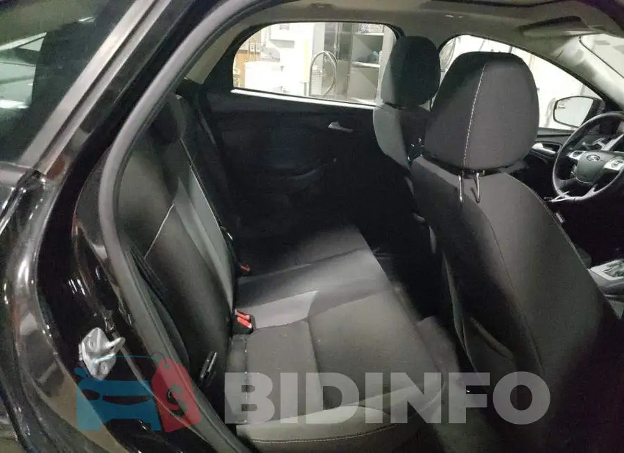 1FADP3F20EL235811 Photo# 10