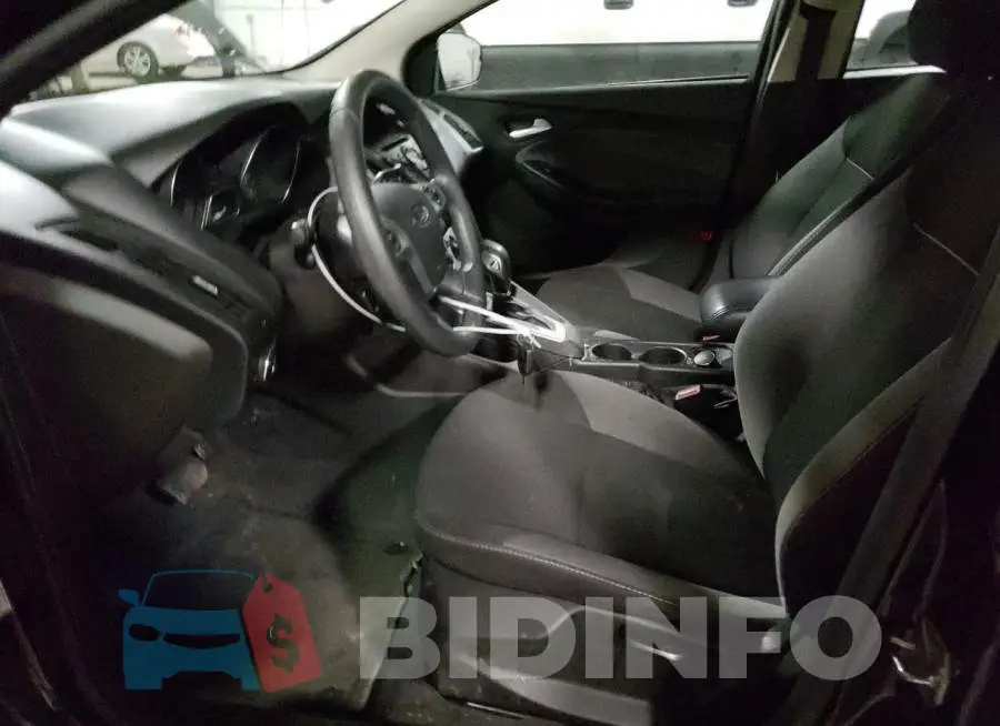1FADP3F20EL235811 Photo# 7