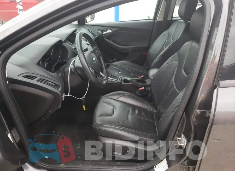 1FADP3K26FL272806 Photo# 7