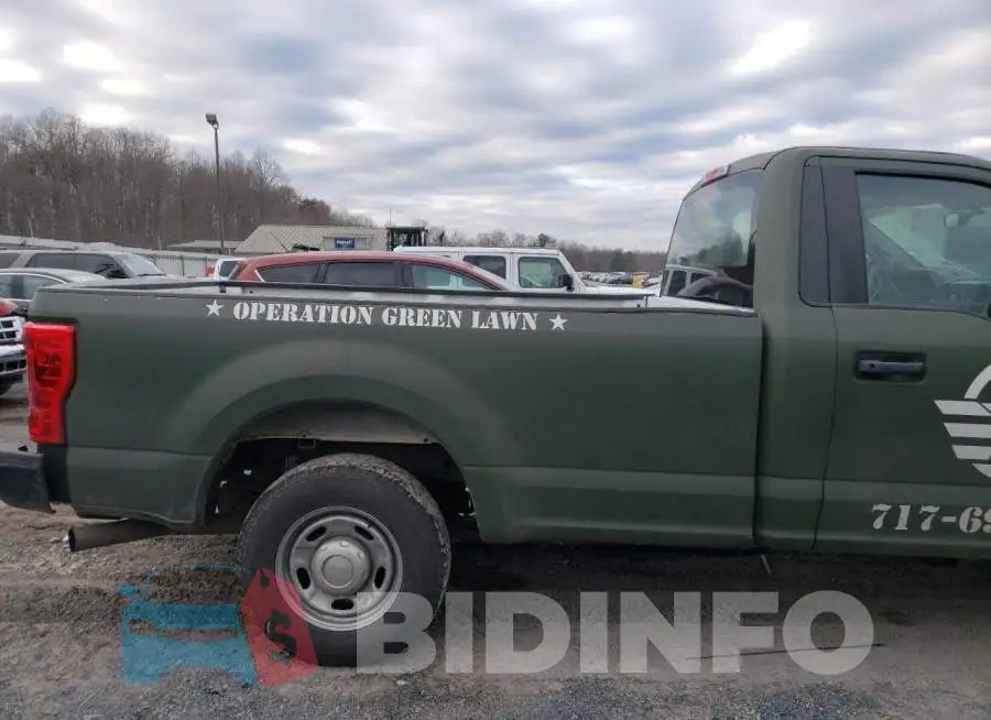 1FTBF2A60KEG66917 Photo# 10