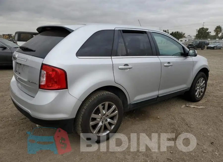 2FMDK3KC3DBA17816 Photo# 3