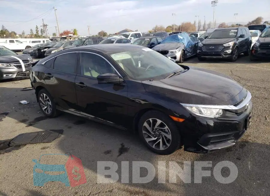 19XFC2F70HE218671 Photo# 4