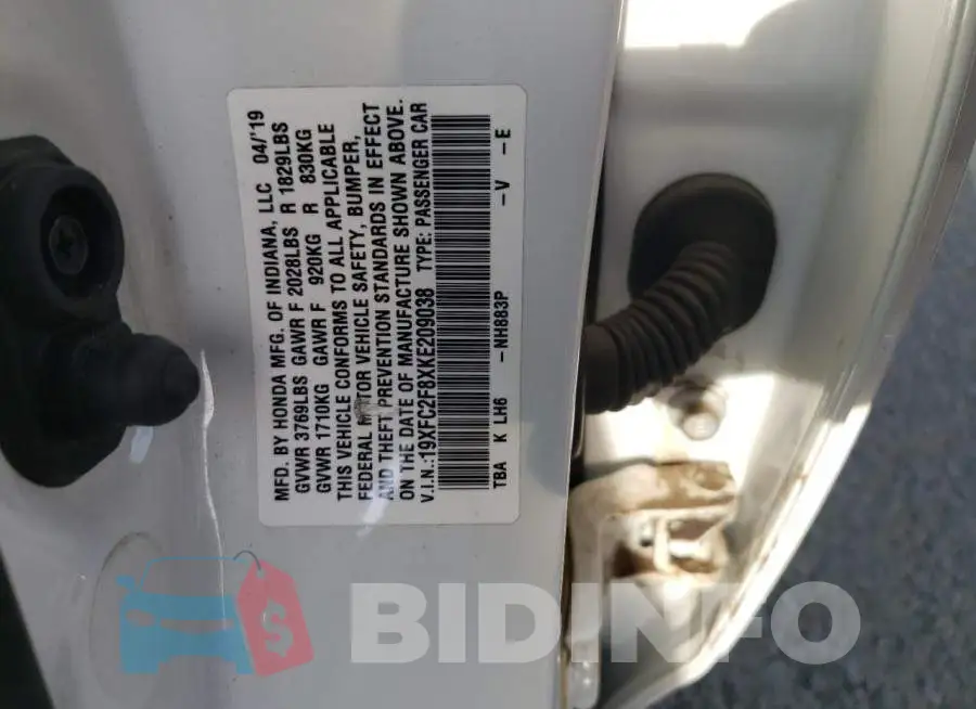 19XFC2F8XKE209038 Photo# 12