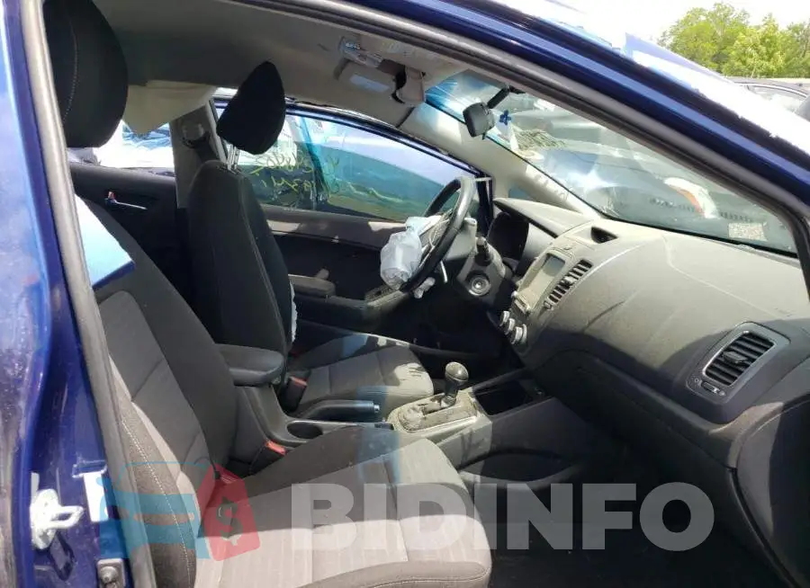 3KPFL4A78HE137453 Photo# 5