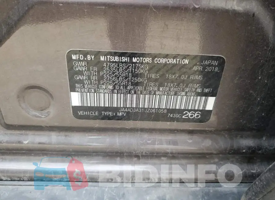 JA4AD3A31JZ061058 Photo# 10