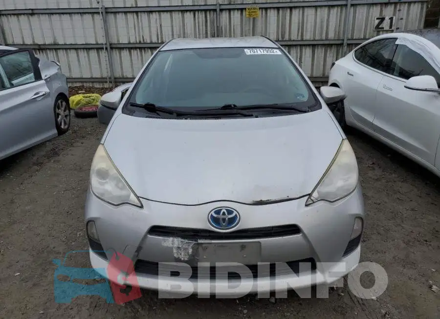 JTDKDTB36D1528194 Photo# 5