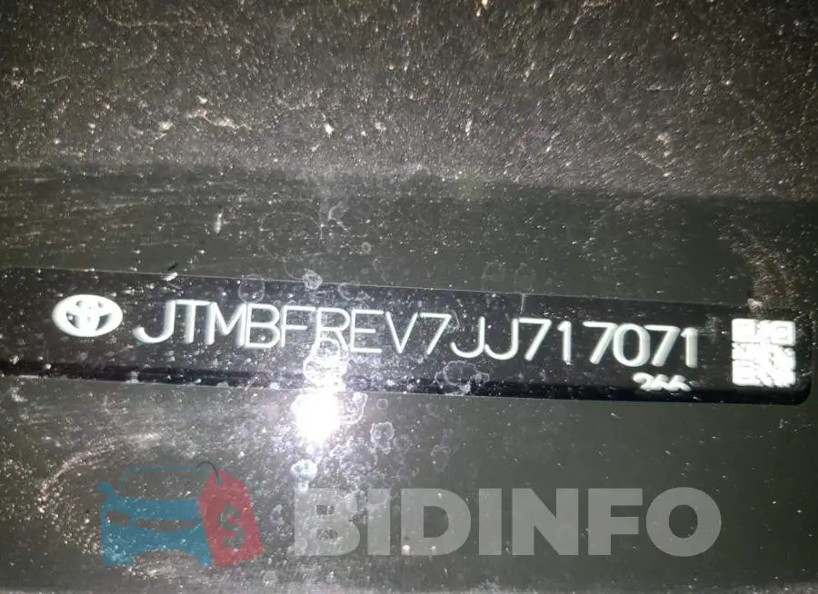 JTMBFREV7JJ717071 Photo# 13