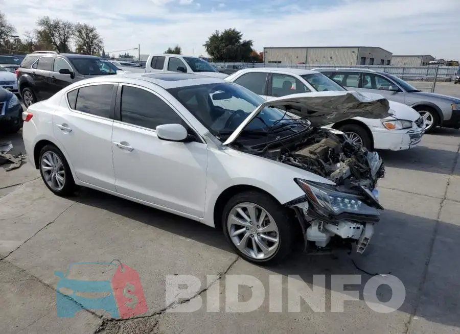 19UDE2F30HA013483 Photo# 4