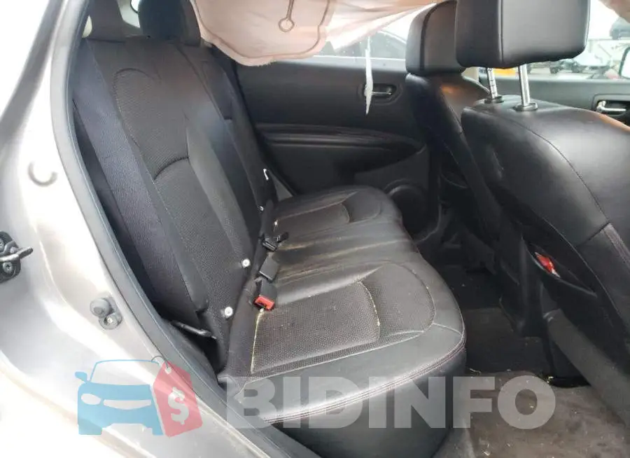 JN8AS5MT5DW518886 Photo# 10