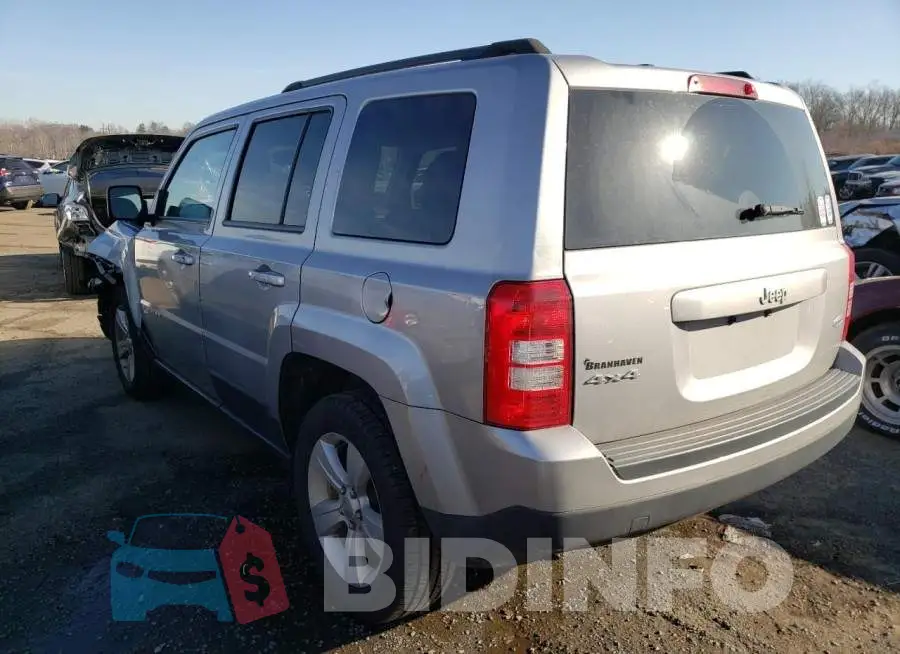 1C4NJRFB2HD151717 Photo# 2