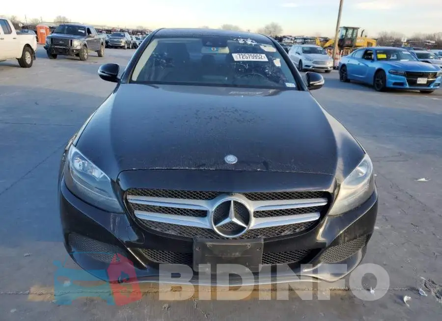 55SWF4JB4GU124881 Photo# 5