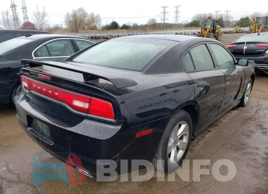 2C3CDXBG2DH513986 Photo# 4