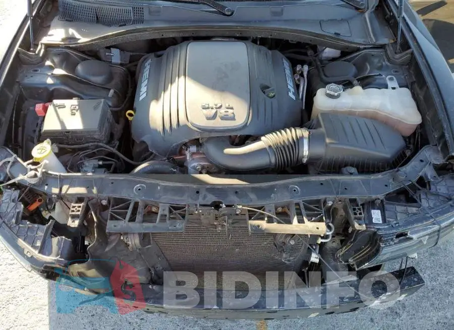 2C3CDXCT4LH175050 Photo# 7