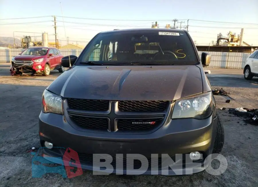 2C4RDGEG4KR683145 Photo# 5