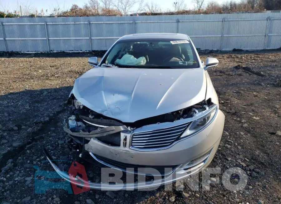 3LN6L2LU1GR620227 Photo# 5