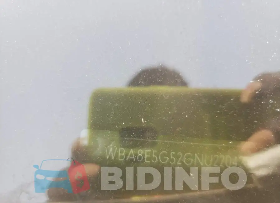 WBA8E5G52GNU22042 Photo# 12