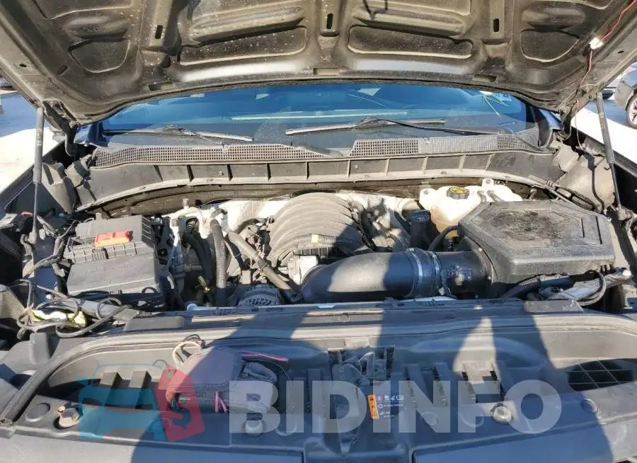 3GCPYCEF3KG173063 Photo# 7