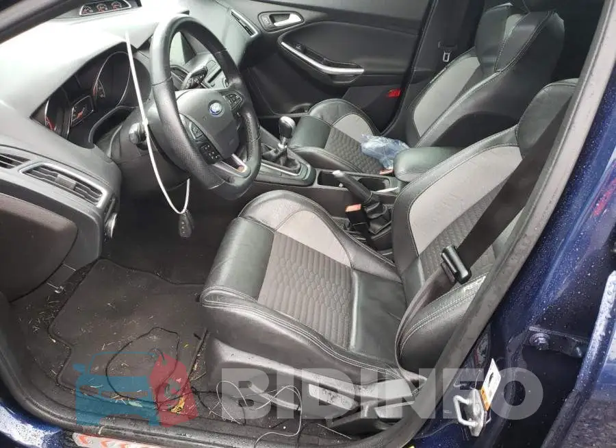 1FADP3L92HL205019 Photo# 7