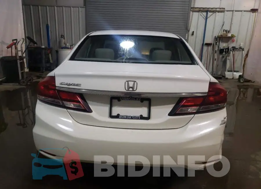 19XFB2F53EE226812 Photo# 6