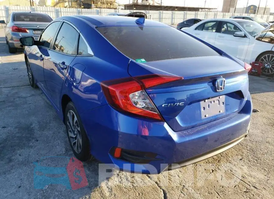 19XFC2F77JE204529 Photo# 3