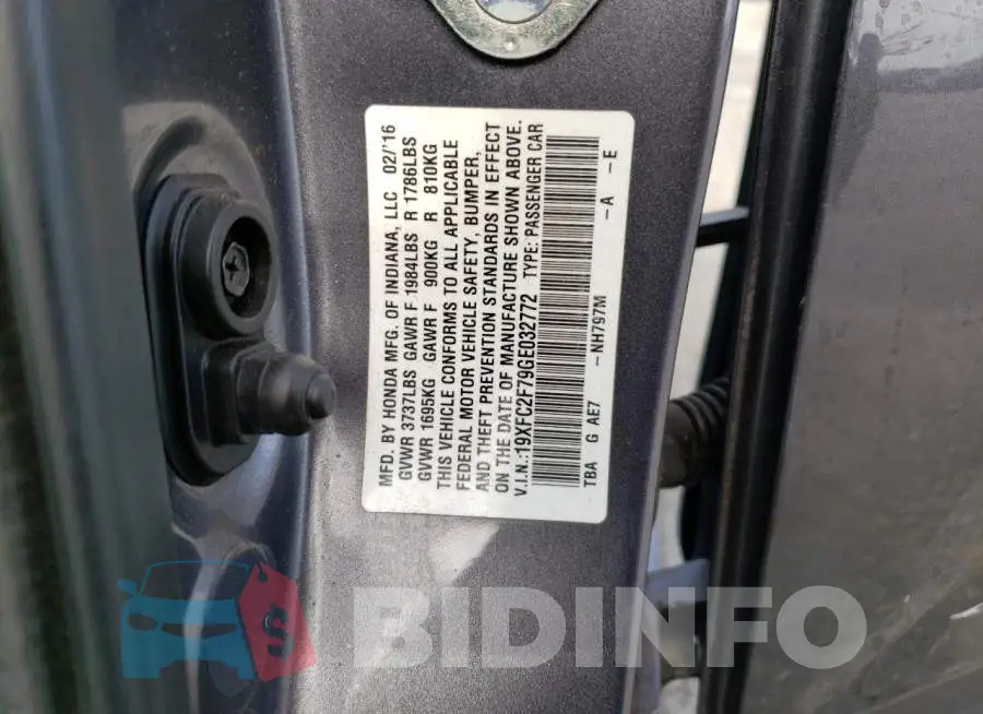 19XFC2F79GE032772 Photo# 12