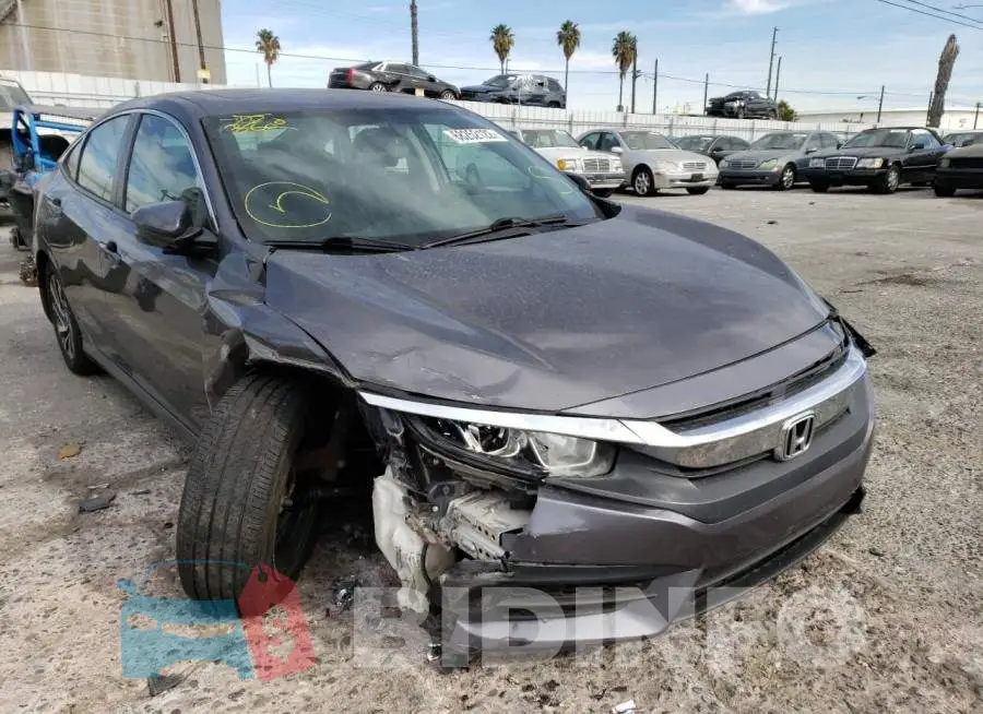 19XFC2F79GE032772 Photo# 4