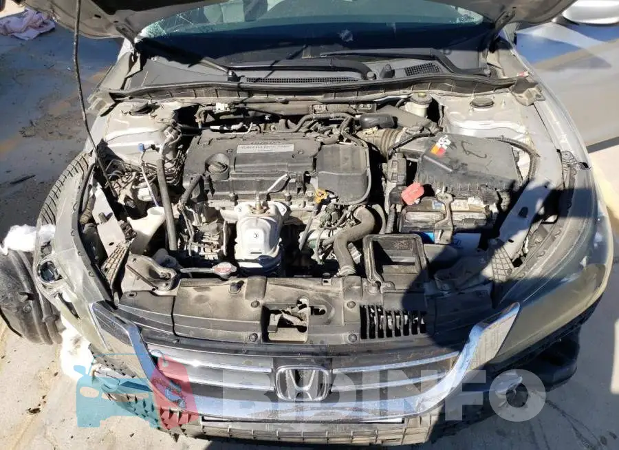 1HGCR2F36FA154233 Photo# 11
