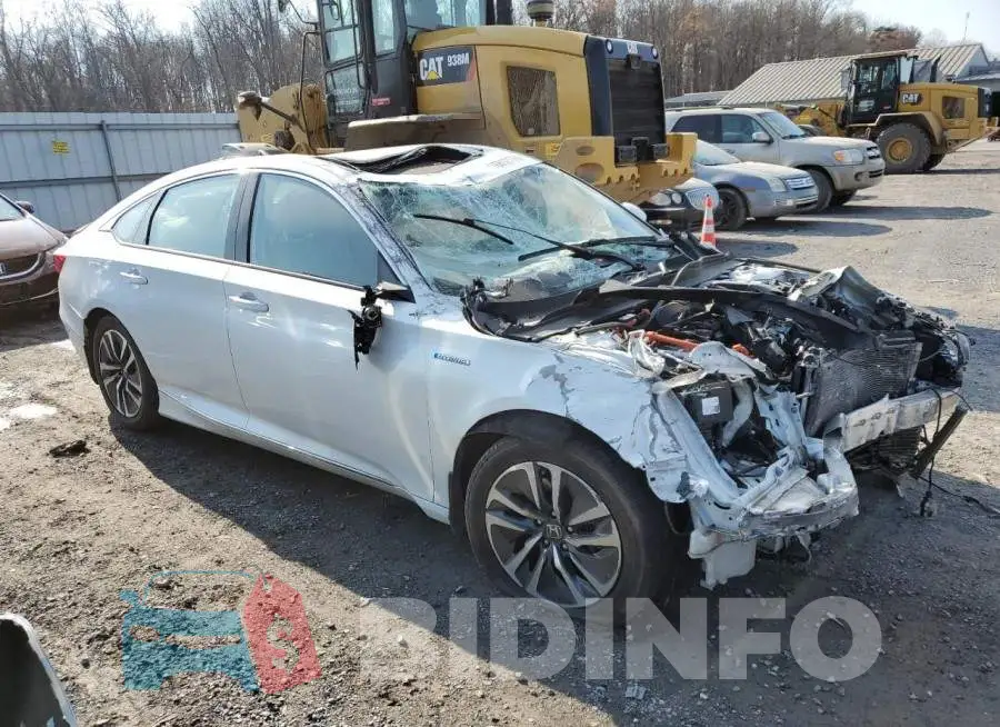 1HGCV3F94JA002434 Photo# 4