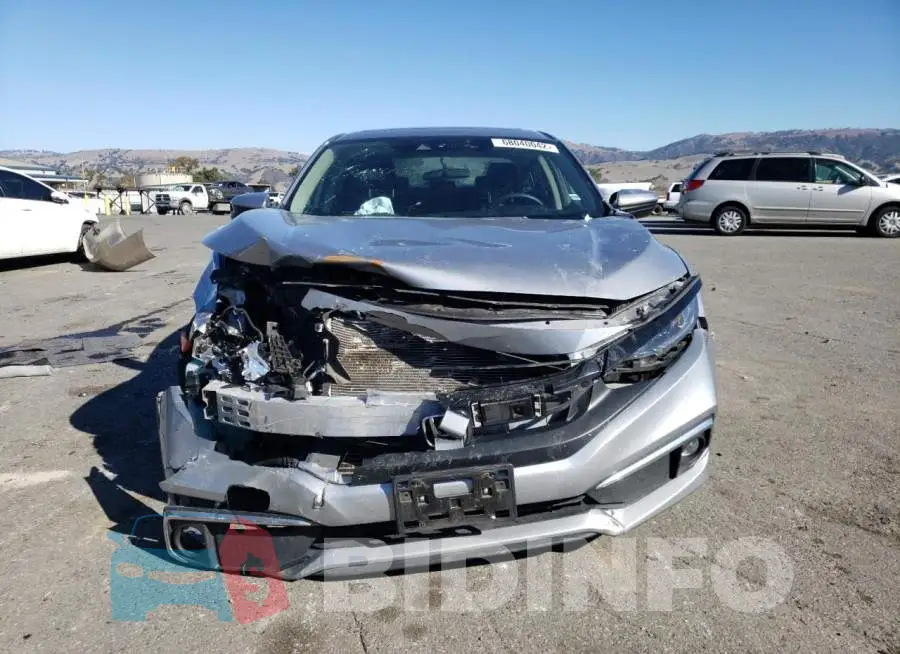 JHMFC1F32KX011812 Photo# 5